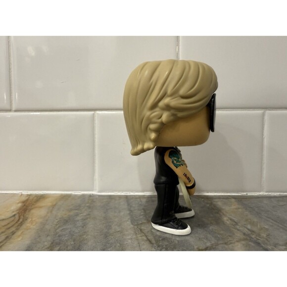 Funko Pop Rocks Guns N Roses Duff McKagan #52 Vinyl Action Black Frog Entities - Picture 5 of 9